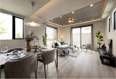 天井高約2.7mリビング